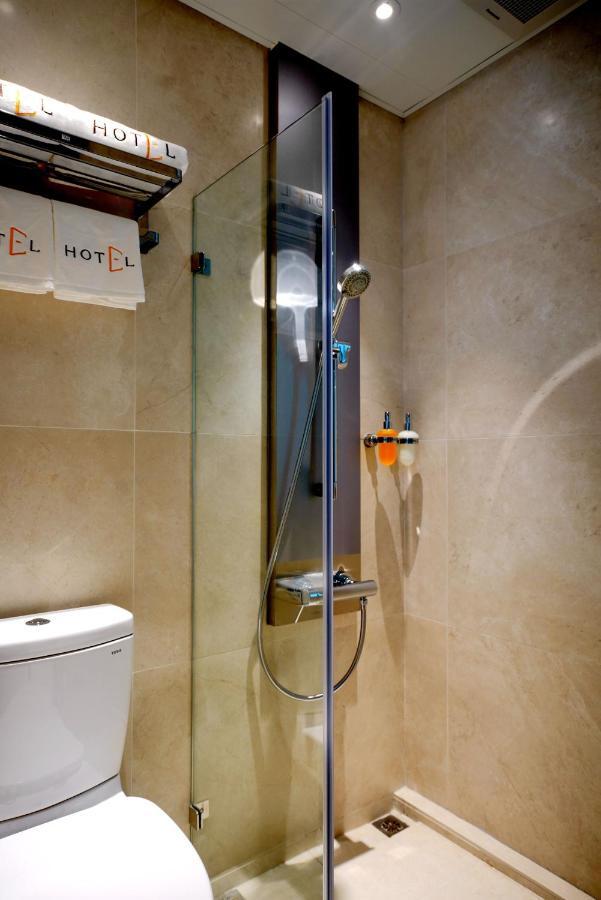 E Hotel Hong Kong Dış mekan fotoğraf